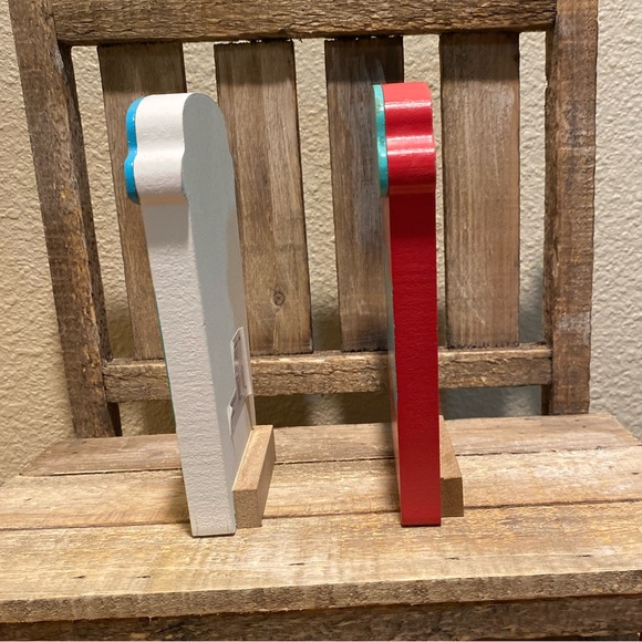 Valentine’s Day Tier Tray Decor Set, Coffee Cup Shaped Signs, I Love You A Latte - Picture 5 of 14